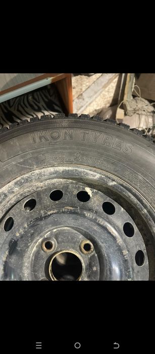 Продам зимнию резину