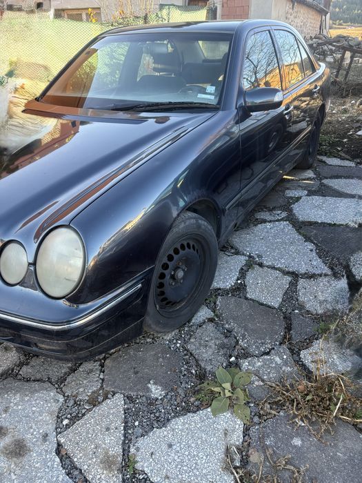 Peugeot 307 2.0HDI 110 на части Peugeot 306 1.4i Mercedes w210 220 cdi