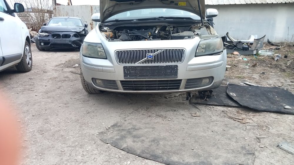 Продавам на Части  Волво V50,2.0D, 2007g