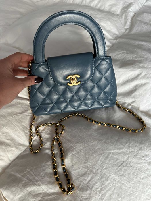 Geanta Chanel mini din piele naturala bleo