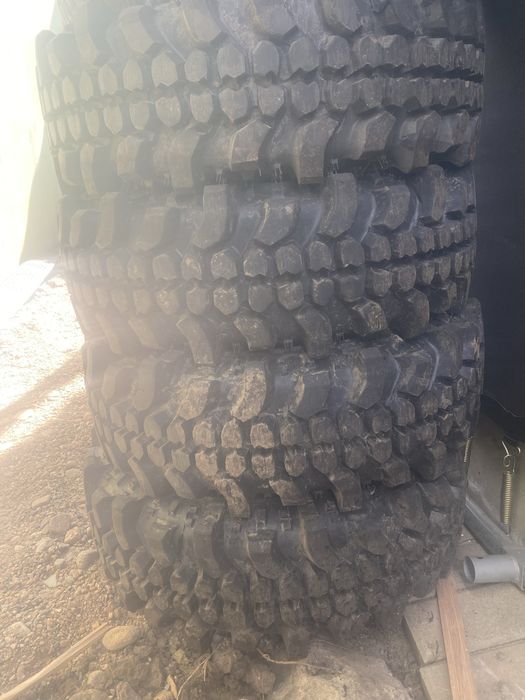 Jante si cauciucuri teren ( profil simex) 195/80/15