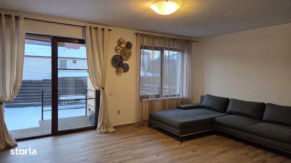 Duplex de inchiriat, 5 camere langa parcul Poligon din Floresti!