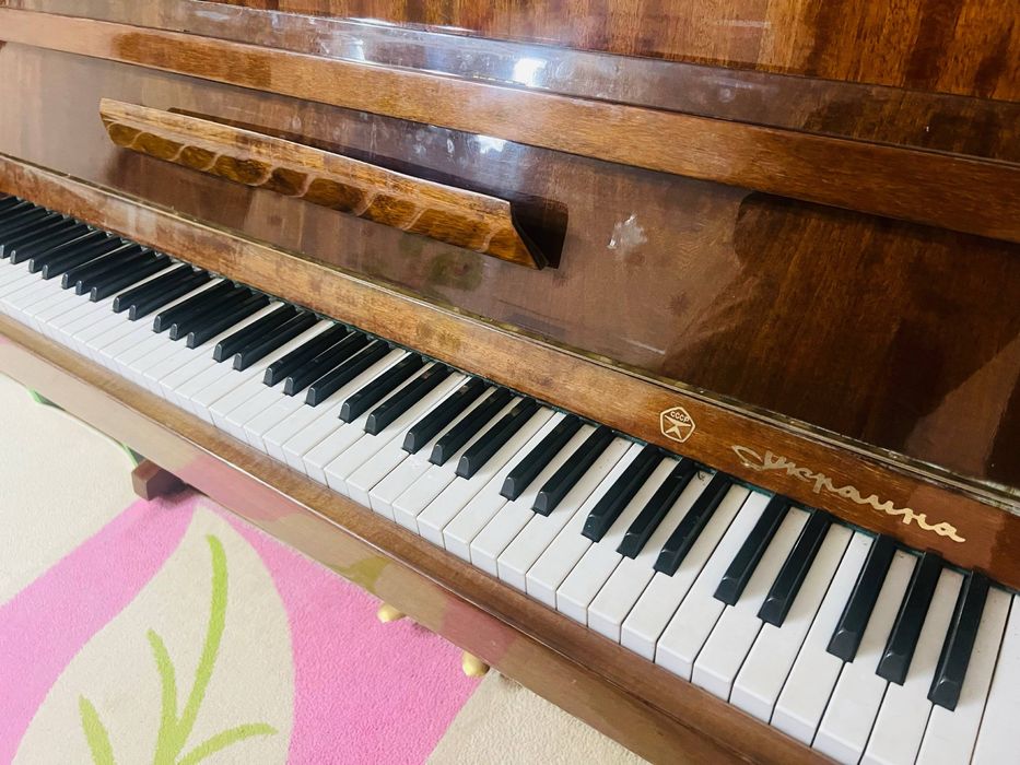 Пианино Украина (СССР)