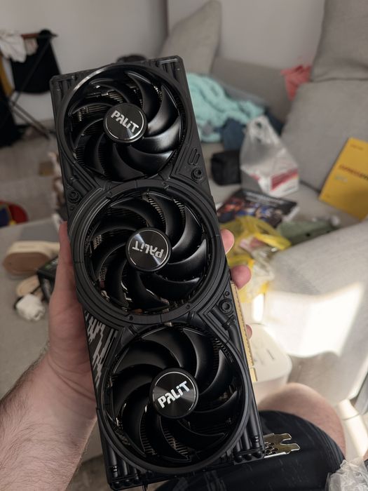 Видеокарта Palit GamingPro RTX 5080
