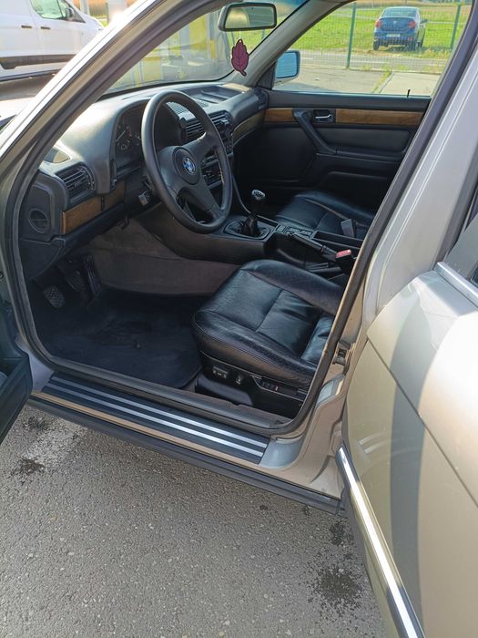 BMW seria 7 e32 730i manual, Atestat vehicul istoric