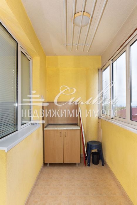 Дава се под наем Двустаен апартамент в Шумен, Херсон - 68 кв.м за 357 € - Снимка #10