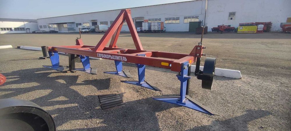 Плоскорез-глубокорыхлитель ПНП-5м