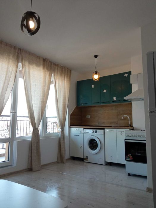 Дава се под наем Едностаен апартамент в Пловдив, Кършияка - 40 кв.м за 285 € - Снимка #1