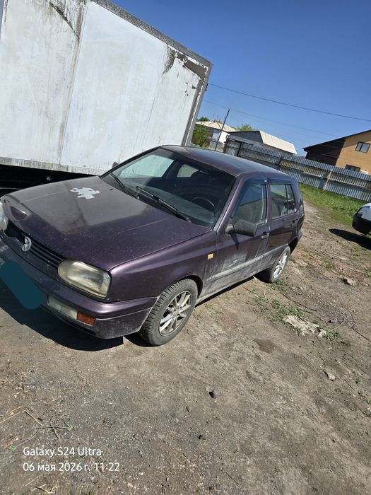 Продам гольф 3  1.6