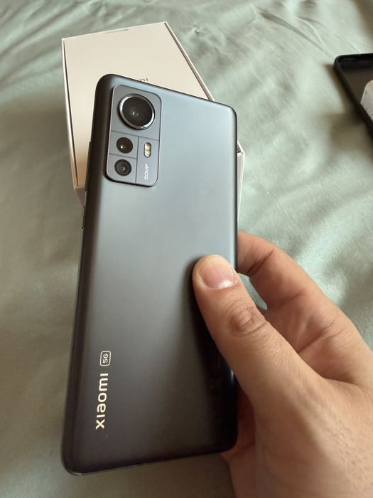 Xiaomi 12x 8GB RAM, 128GB ROM отличен