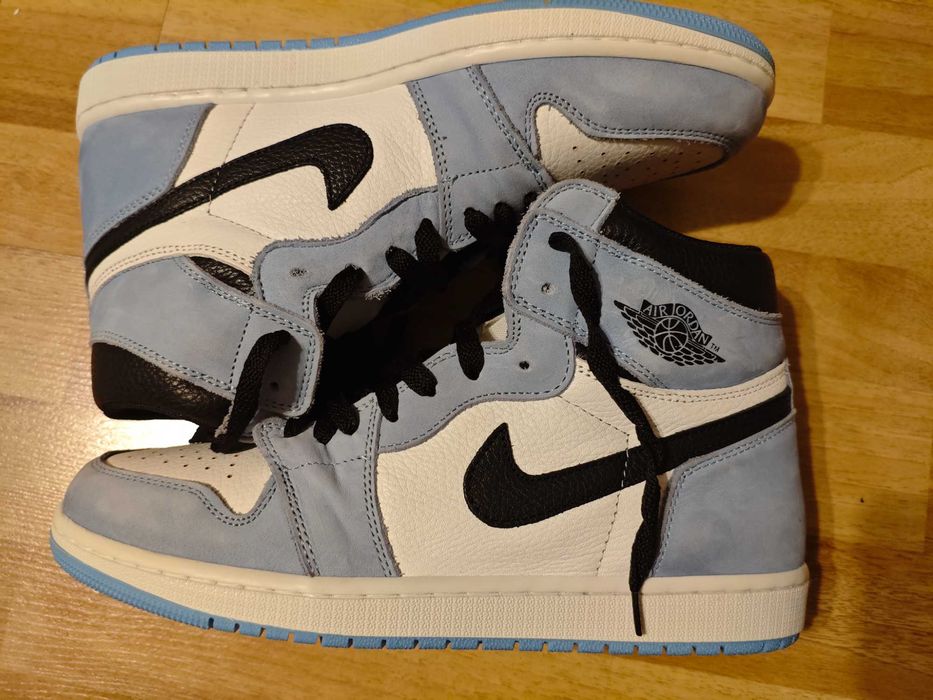 Air Jordan 1 high university blue