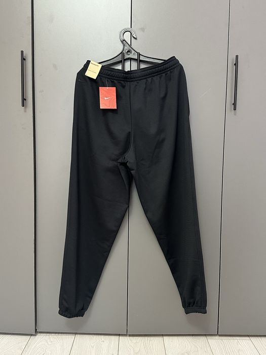 Продам спортивное трико nike