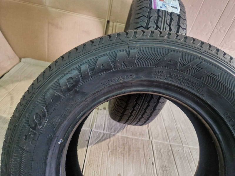 2 броя Nexen R14 205/70
нови летни гуми DOТ5117