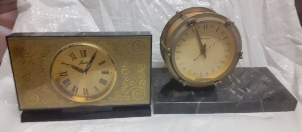 Советские настольные часы.