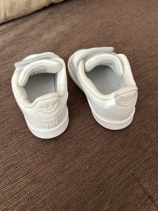 Маратонки Adidas