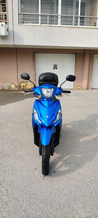 Продавам скутер Suzuki Address 110