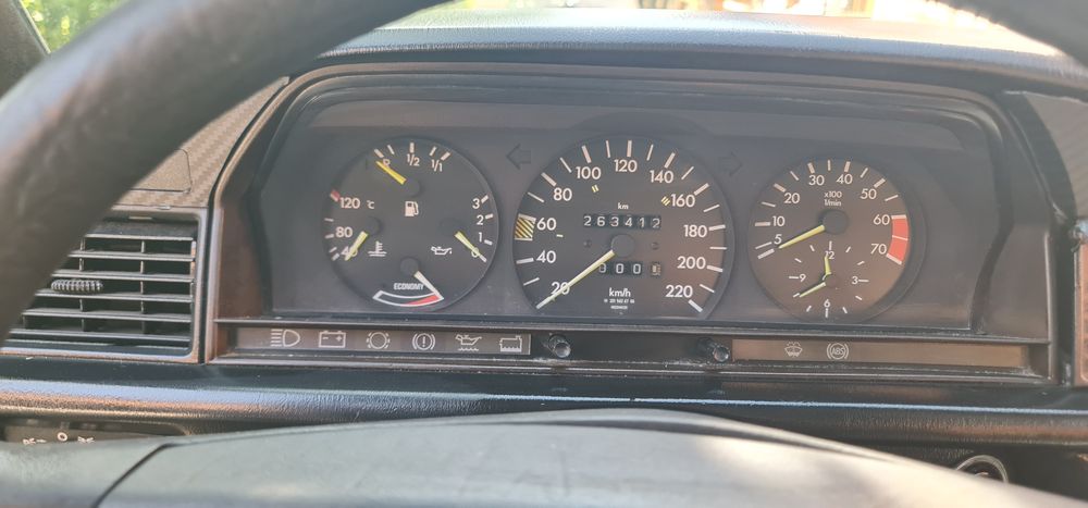 Mercedes w201 e190benzina