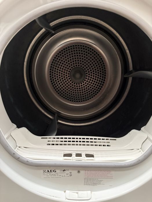 Uscător rufe AEG Lavatherm ProTex Plus SensiDry 8 kg – pompă de căldură