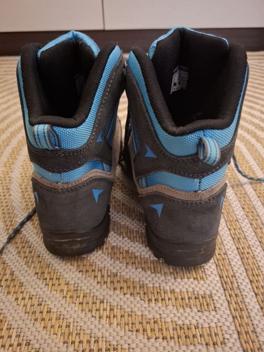 Туристически зимни обувки