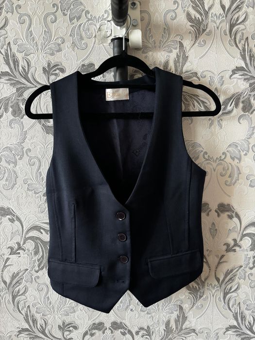 Продается желетка с юбкой