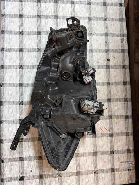 Far stanga Suzuki SX4 S-Cross Facelift 2017/2018/2019/2020/2021