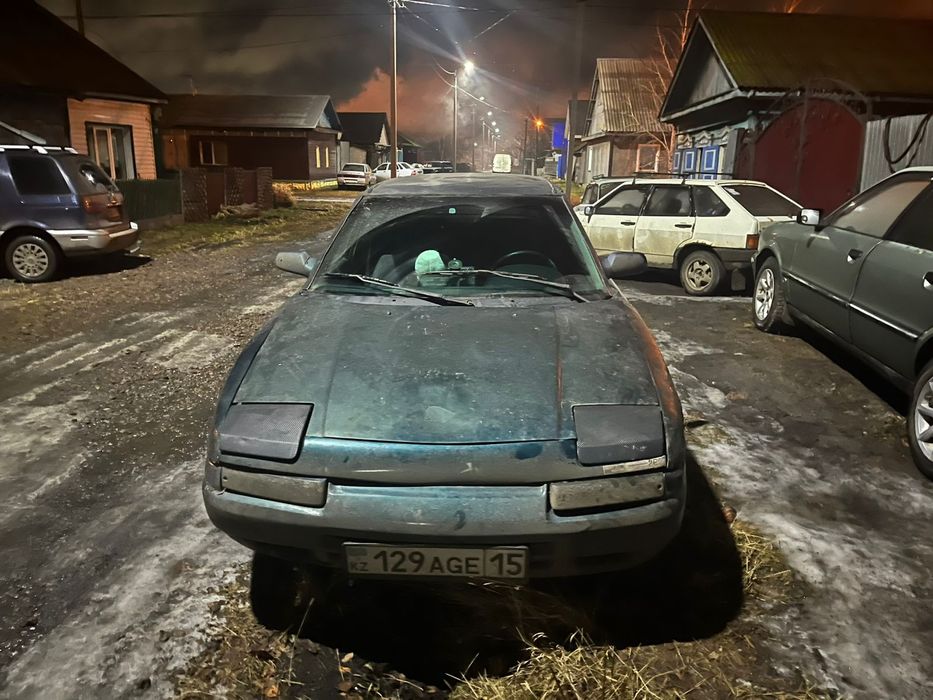 Продам мазду 323ф