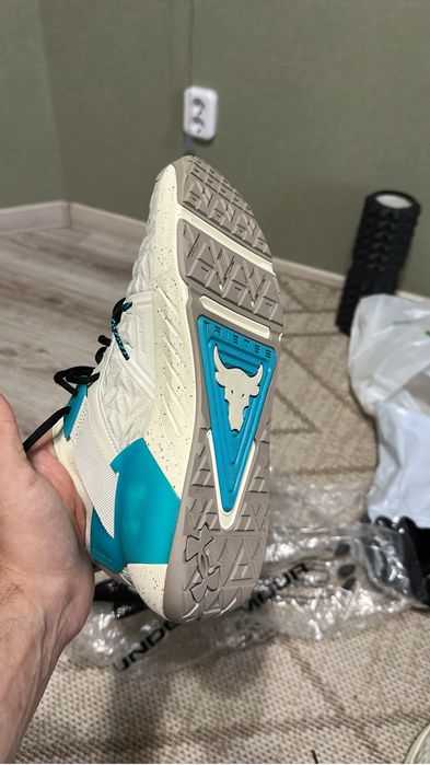 Кросовки under armour