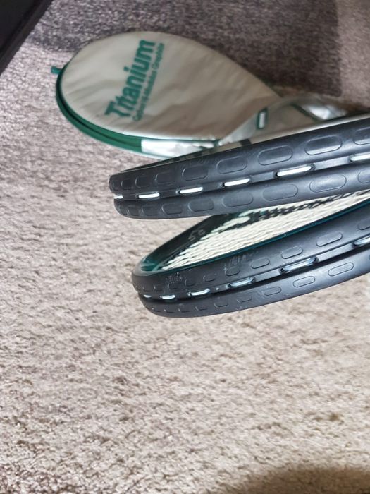 2 x Rachete tenis de camp , stare impecabila , ca noi !