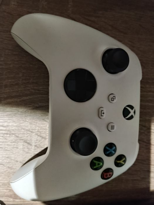 Vând Xbox seria s