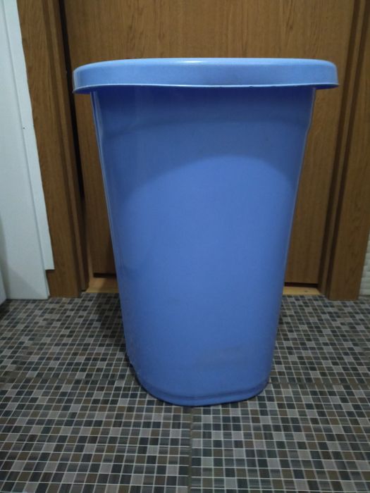 Продам корзину для белья