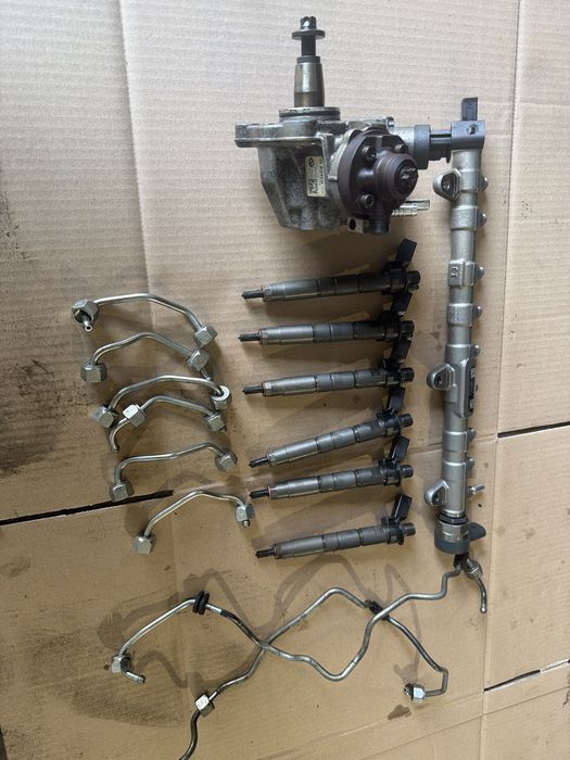 Pompa Inalta Bmw B57D30B G11/G12/G30/G06/G05 Cod 0445010819
