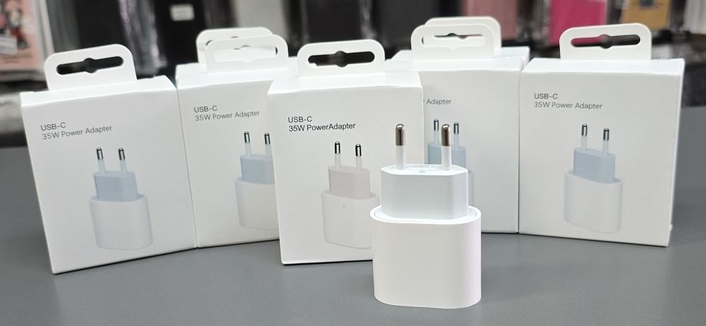 Траф за зареждане iPhone 17 Бързо зарядно 35W с Type C изход