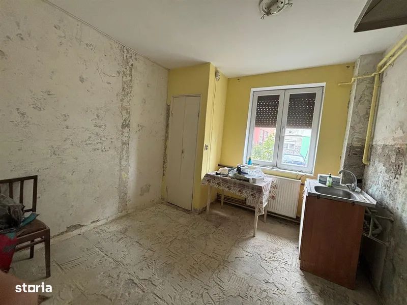 Apartament de vanzare 61mp utili in Fagaras zona 13 Decembrie — fotografia 3