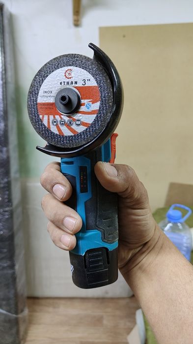 УШМ мини 12в Li-Ion для труднодоступных мест,диск  76/10мм