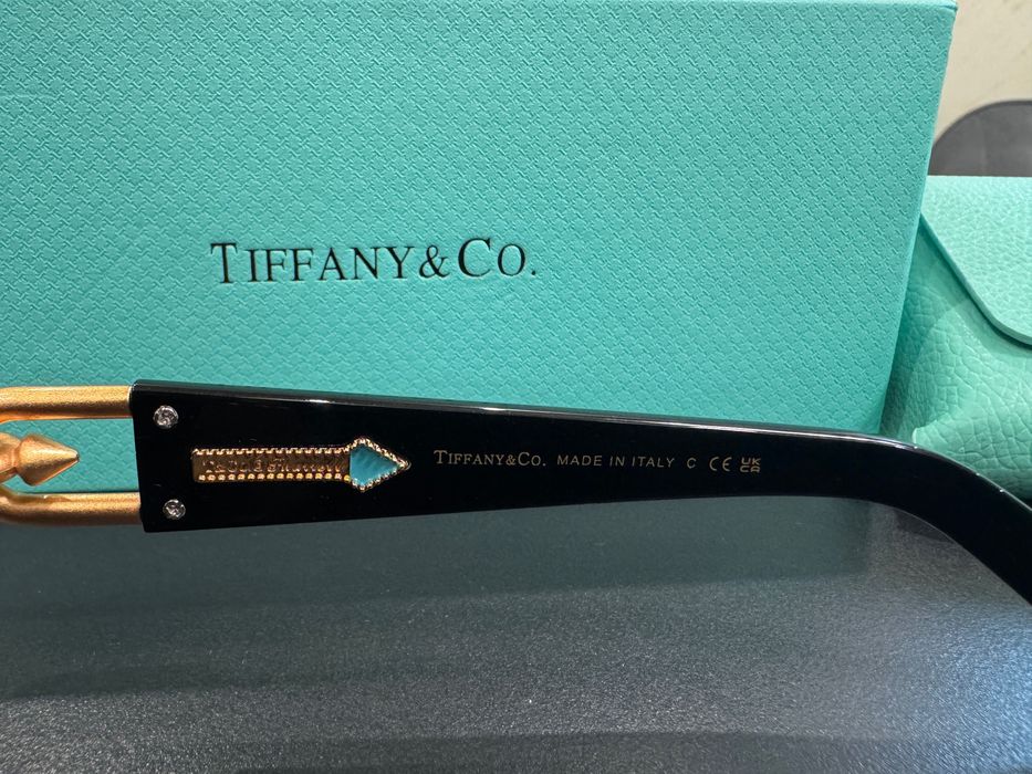 Дамски слънчеви очила Tiffany & Co
