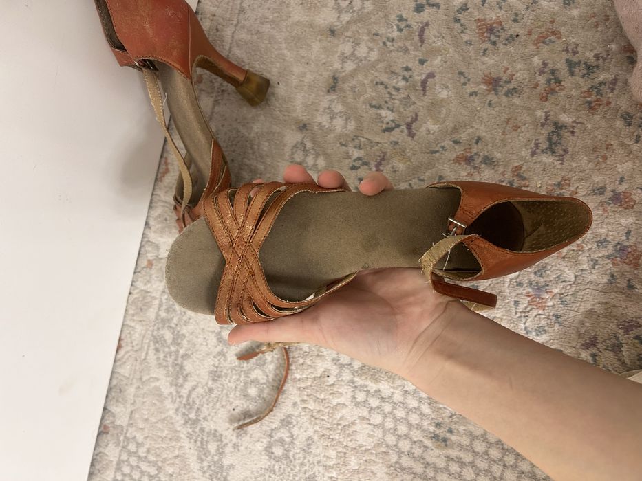 Туфли для бальных танцев