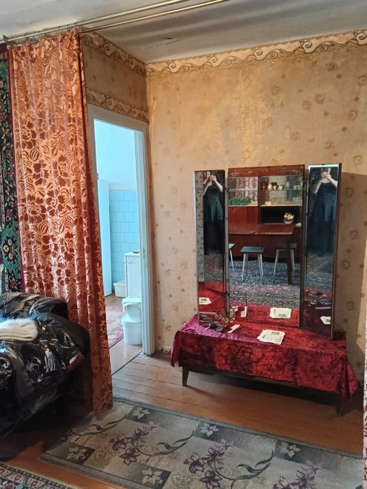 Продам квартиру двухкомнатную