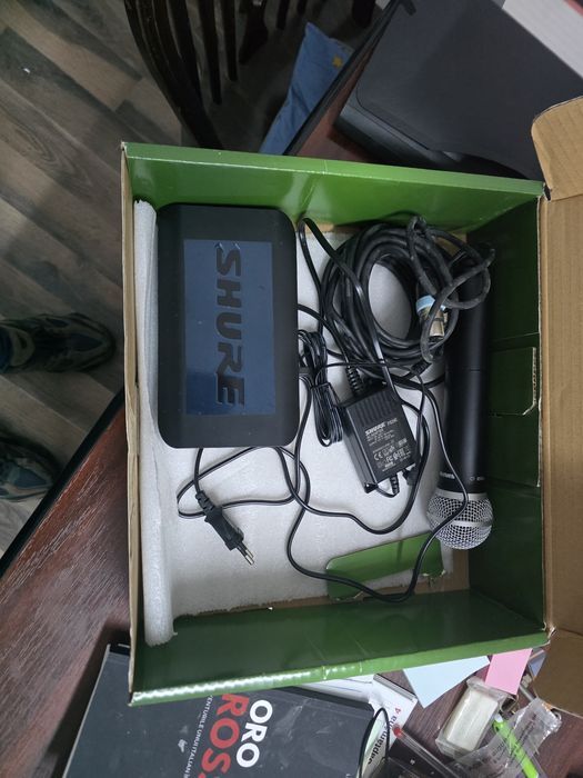 Microfon sure blx cu pg58
