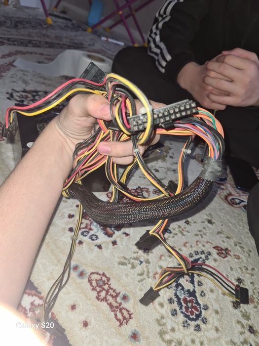 Huntkey 450watt рабочий