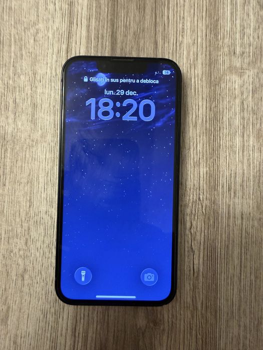 Se vinde Iphone 13 mini