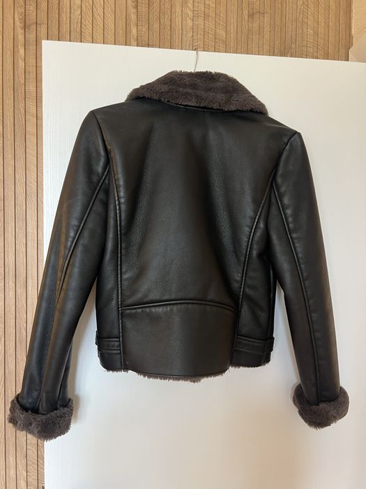 Кожено яке Mango