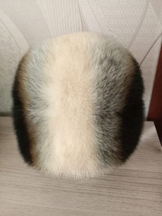Продам норковую шапку