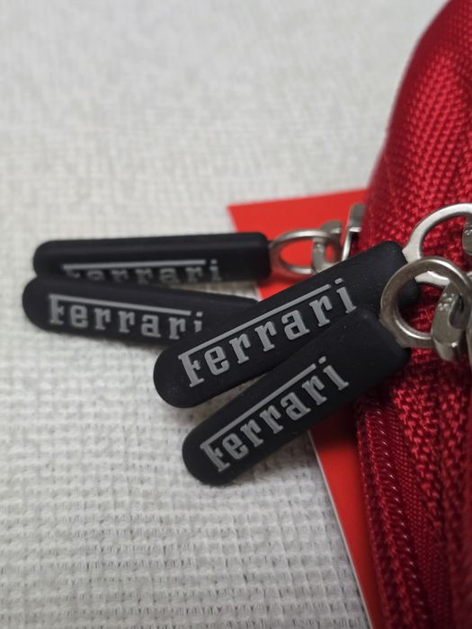 Продам рюкзак оригинал FERRARI