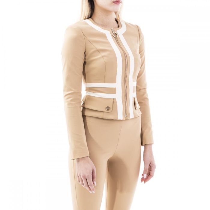 Елегантен костюм Elisabetta Franchi