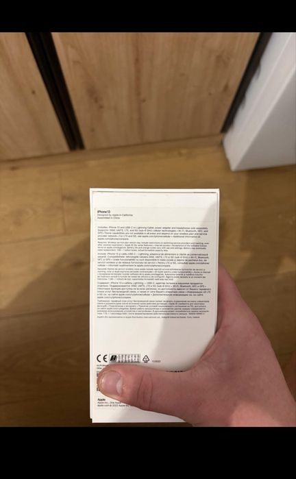 Vand iphone 13 folosit