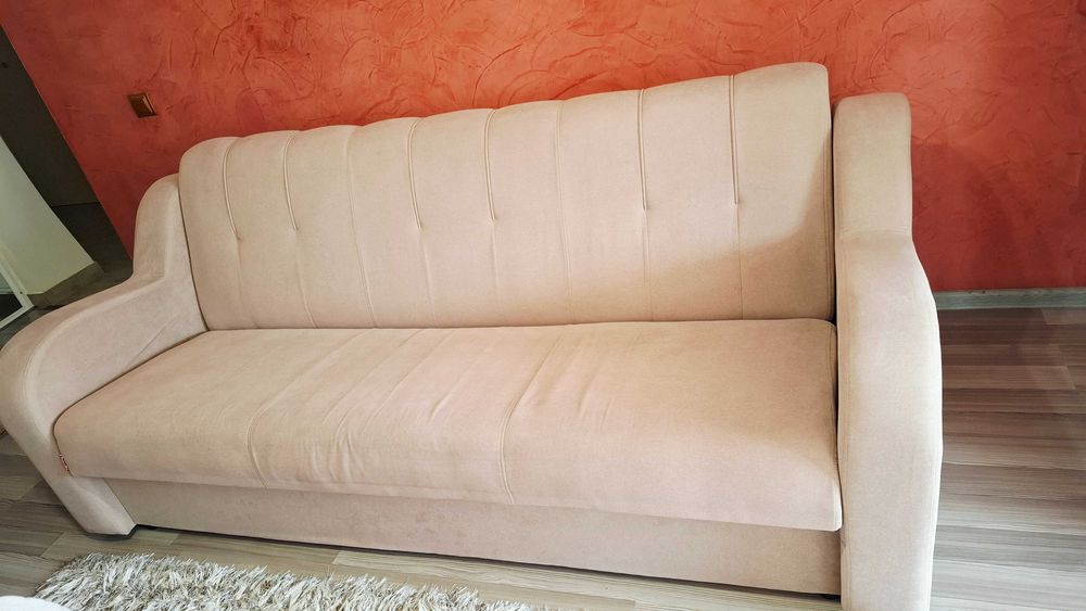 Canapea extensibilă DELIA 3L, 220 cm, stare foarte bună, Câmpia Turzii