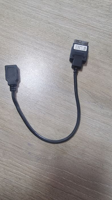 Мултимедиен кабел за mercedes Benz