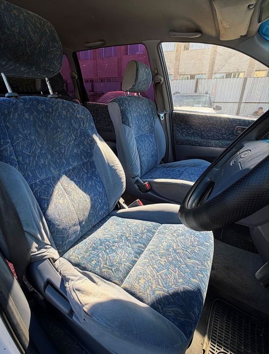 В продаже Toyota Ипсум