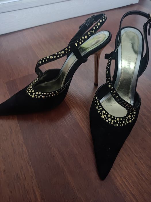 Туфли женские праздничные