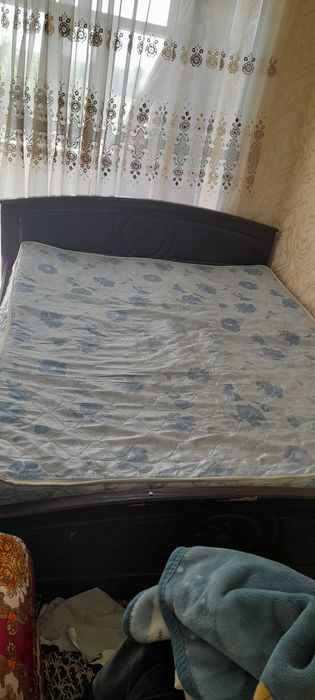 Mebel sotiladi srochna